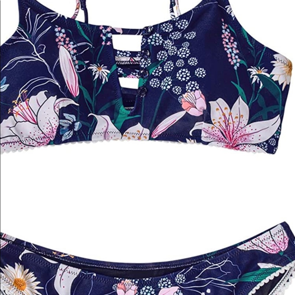 bikinis. size. xl. medium.